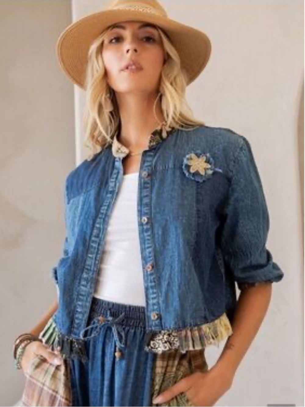 NWT: Young Threads “Prairie Moon” Patchwork Flower Crop Denim Jacket• Small